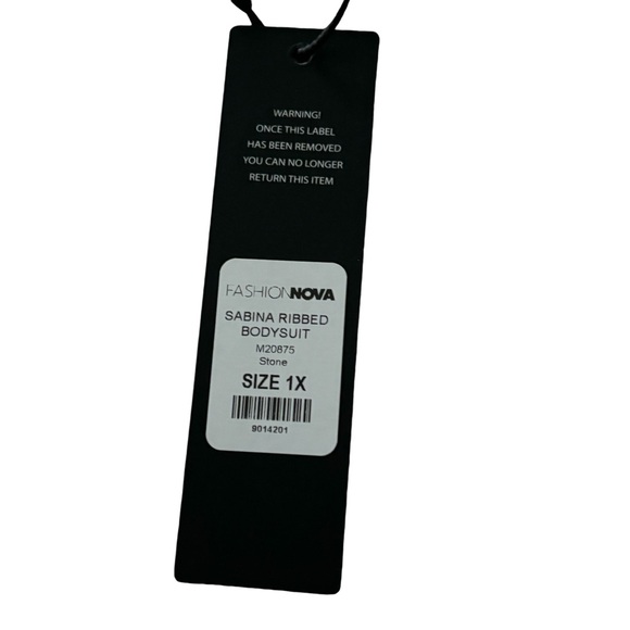 ***FIRM PRICE*** NWT FASHION NOVA Sabrina Ribbed Body Suit Stone 1X - Picture 4 of 4